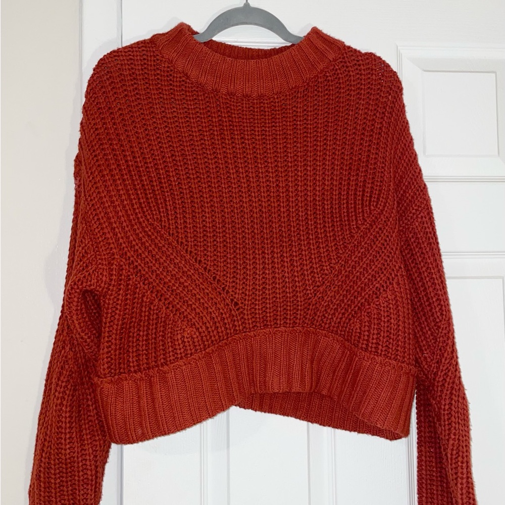 Orange/red sweater